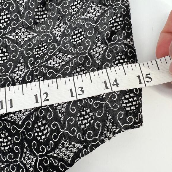 Vintage LongHorn by Niver Western Wear Crop Jacket Top Silver Gray Pewter Clasps - Picture 8 of 11